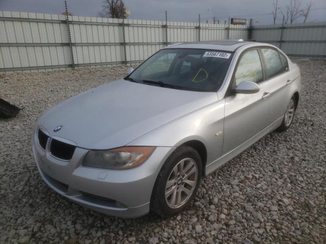 Photo 2 from auction – 2007 BMW 328 XI with VIN WBAVC93577KX61337