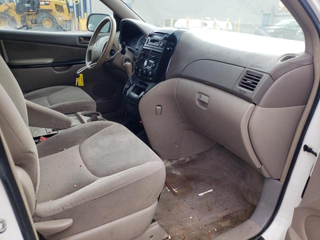 Photo 5 from auction – 2005 TOYOTA SIENNA CE with VIN 5TDZA23C25S349686