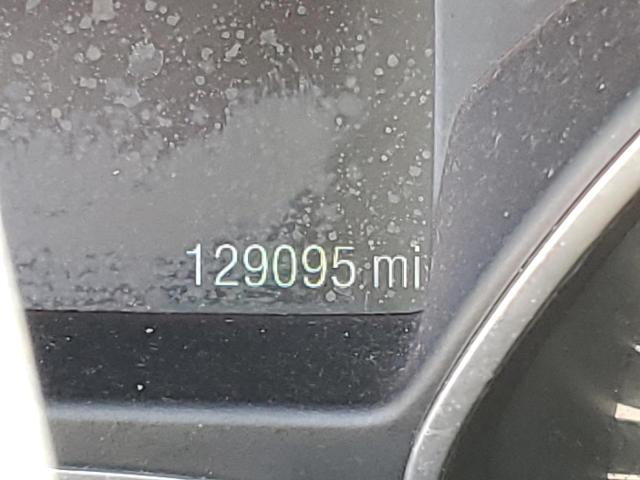 Photo 8 from auction – 2015 FORD ESCAPE SE with VIN 1FMCU9G98FUB70467