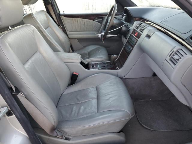 Photo 5 from auction – 1997 MERCEDES-BENZ E 320 with VIN WDBJF55F9VJ034273