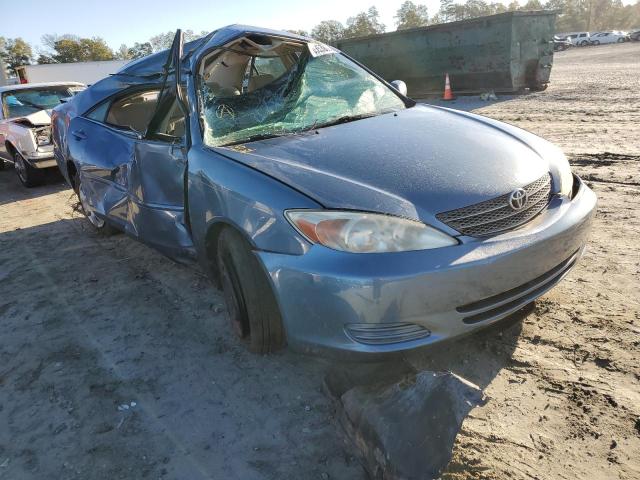TOYOTA CAMRY LE 2004 with VIN 4T1BE32K74U809533 - Photo from auction