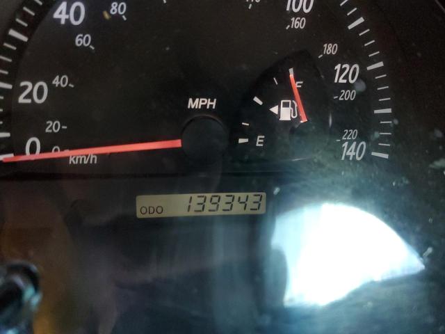 Photo 8 from auction – 2004 TOYOTA CAMRY LE with VIN 4T1BE32K74U809533