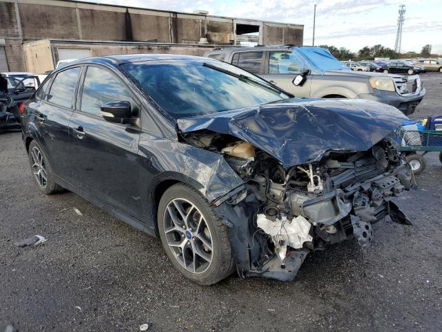 FORD FOCUS SE 2015 with VIN 1FADP3F26FL382412 - Photo from auction