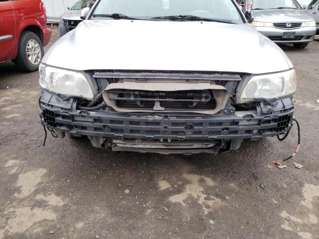 Photo 9 from auction – 2004 VOLVO S60 R with VIN YV1RH52Y142382463