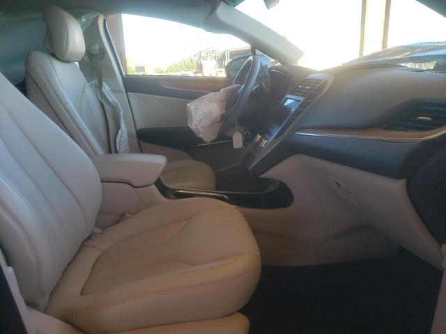 Photo 5 from auction – 2019 LINCOLN MKC SELECT with VIN 5LMCJ2C92KUL20943