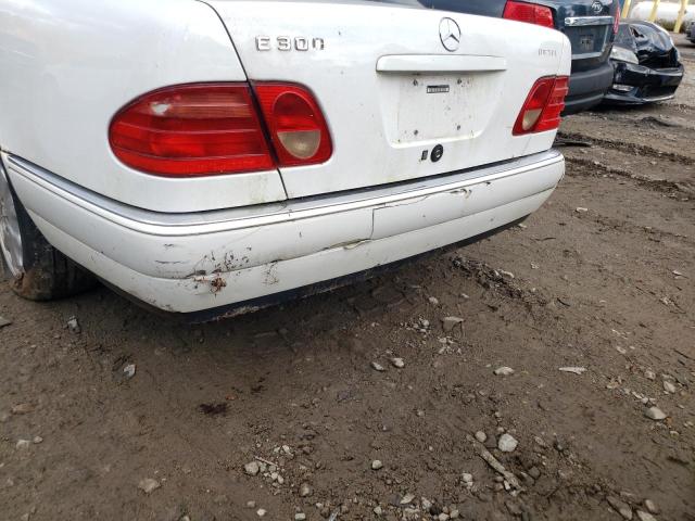 Photo 9 from auction – 1997 MERCEDES-BENZ E 300D with VIN WDBJF20F1VA304229