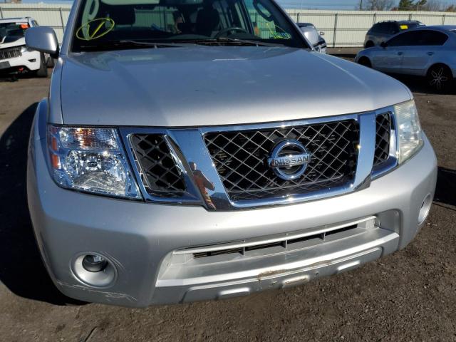 Photo 9 from auction – 2010 NISSAN PATHFINDER with VIN 5N1AR1NB0AC627450