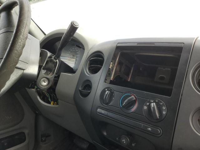 Photo 9 from auction – 2005 FORD F150 with VIN 1FTRX12W15NB54446