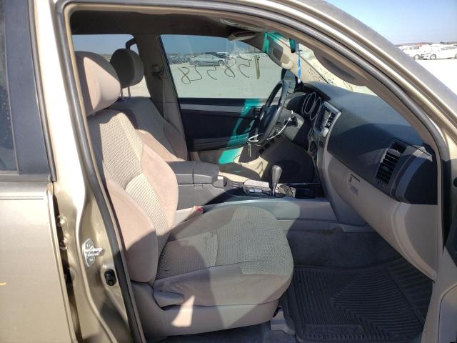 Photo 5 from auction – 2005 TOYOTA 4RUNNER SR with VIN JTEZT14R158005855