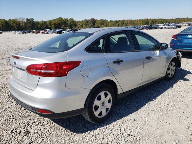 Photo 4 from auction – 2017 FORD FOCUS S with VIN 1FADP3E20HL218495