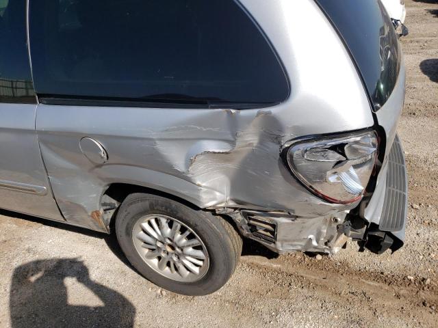 Photo 10 from auction – 2004 CHRYSLER TOWN & COU with VIN 2C4GP54L64R554232