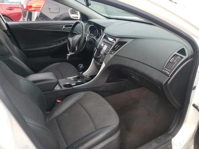 Photo 5 from auction – 2012 HYUNDAI SONATA SE with VIN 5NPEC4AB7CH390008
