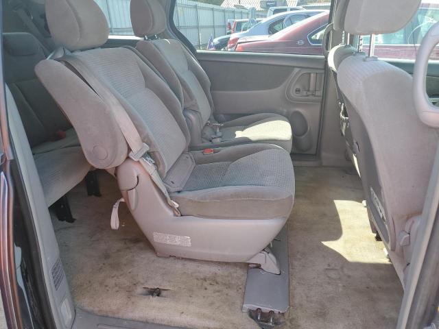 Photo 6 from auction – 2006 TOYOTA SIENNA CE with VIN 5TDZA23C26S442502