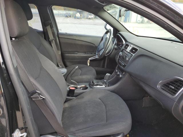 Photo 5 from auction – 2013 CHRYSLER 200 TOURIN with VIN 1C3CCBBB2DN578595