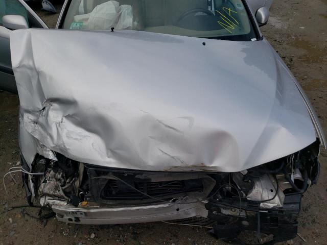Photo 7 from auction – 2004 VOLVO S60 with VIN YV1RS64A742341987