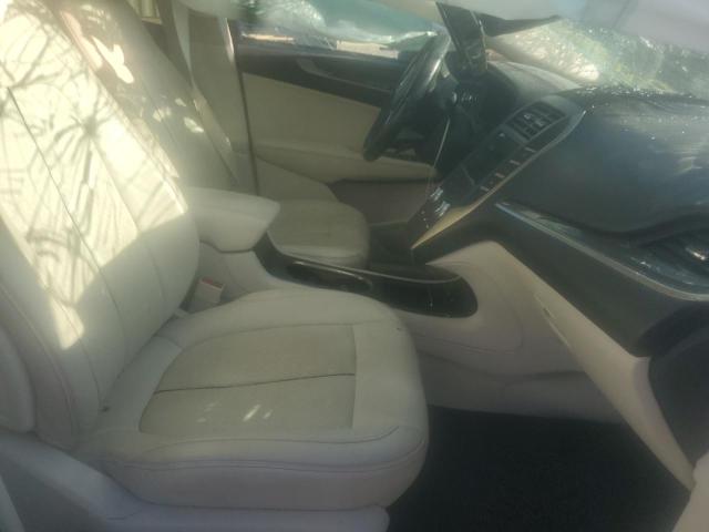 Photo 5 from auction – 2017 LINCOLN MKC BLACK with VIN 5LMTJ4DHXHUL72346