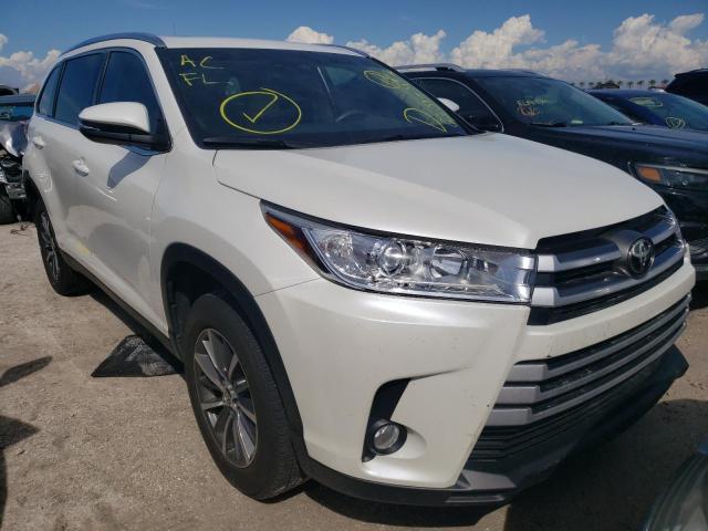 Photo 1 from auction – 2019 TOYOTA HIGHLANDER with VIN 5TDKZRFH8KS575057