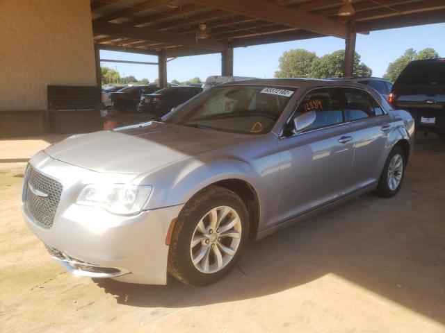 Photo 2 from auction – 2015 CHRYSLER 300 LIMITE with VIN 2C3CCAAG2FH931176