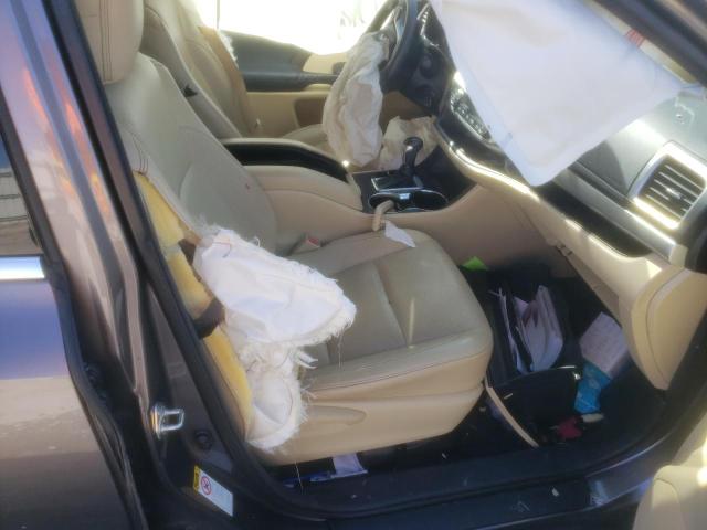 Photo 5 from auction – 2014 TOYOTA HIGHLANDER with VIN 5TDZKRFH5ES027315