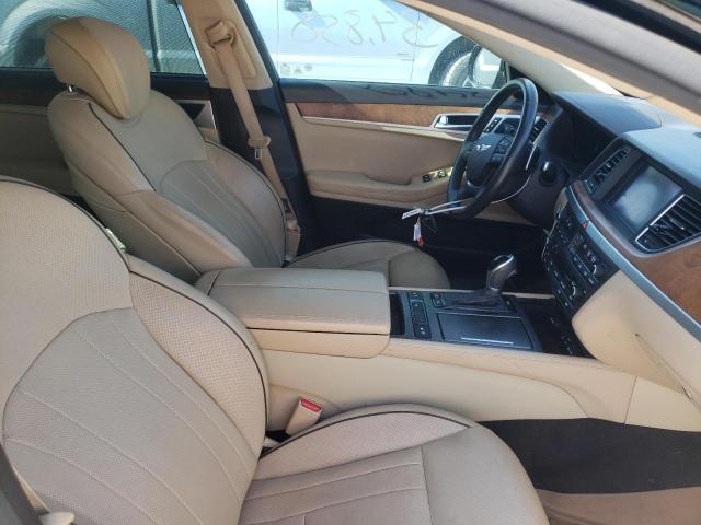 Photo 5 from auction – 2015 HYUNDAI GENESIS 5. with VIN KMHGN4JF0FU061713