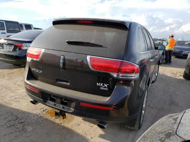 Photo 4 from auction – 2015 LINCOLN MKX with VIN 2LMDJ8JK5FBL23674