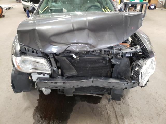 Photo 9 from auction – 2014 CHRYSLER 300 with VIN 2C3CCAAG0EH175409