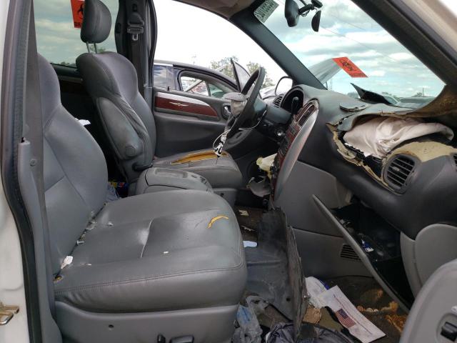 Photo 5 from auction – 2005 CHRYSLER TOWN & COU with VIN 2C4GP64L65R128743