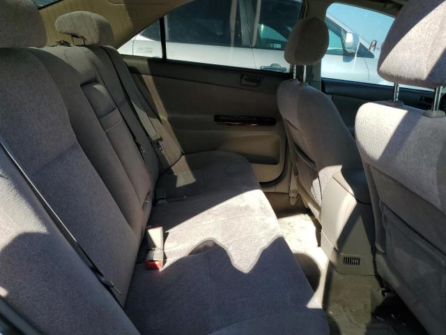 Photo 6 from auction – 2004 TOYOTA CAMRY LE with VIN JTDBE30K040251524