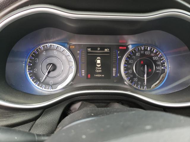 Photo 8 from auction – 2015 CHRYSLER 200 LIMITE with VIN 1C3CCCAB9FN683340