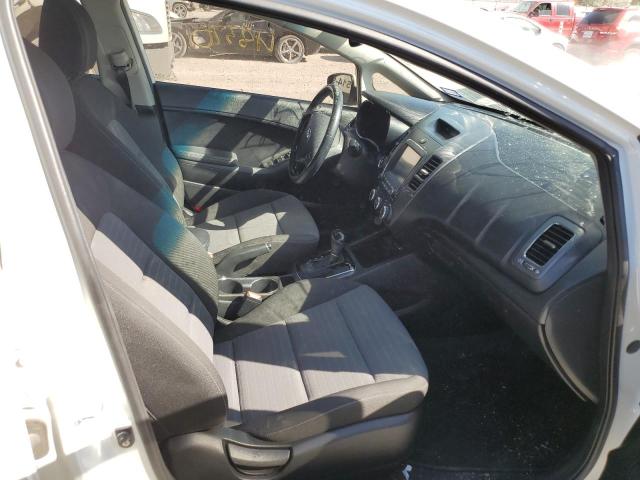 Photo 5 from auction – 2017 KIA FORTE LX with VIN 3KPFL4A78HE023307