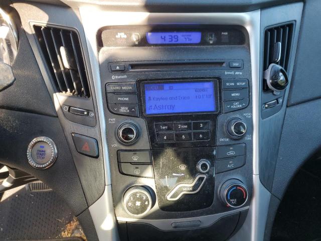 Photo 9 from auction – 2012 HYUNDAI SONATA SE with VIN 5NPEC4AC5CH428716
