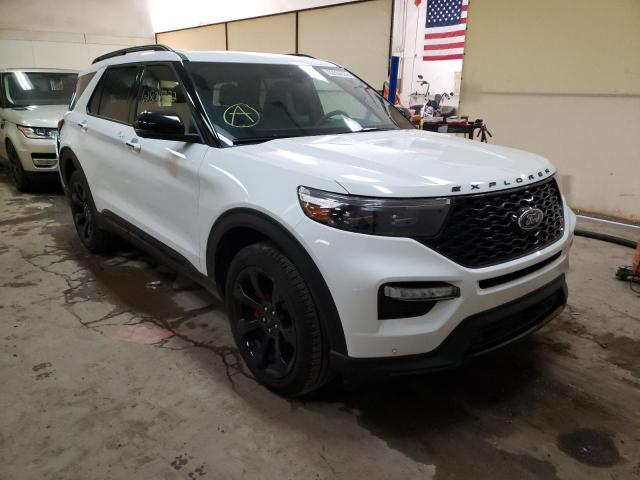 FORD EXPLORER S 2022 with VIN 1FM5K8GC3NGA83982 - Photo from auction