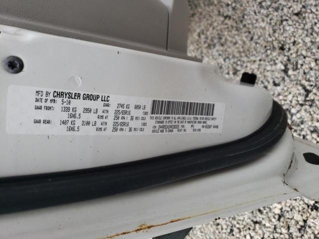 Photo 10 from auction – 2010 CHRYSLER TOWN & COU with VIN 2A4RR5DX2AR338325