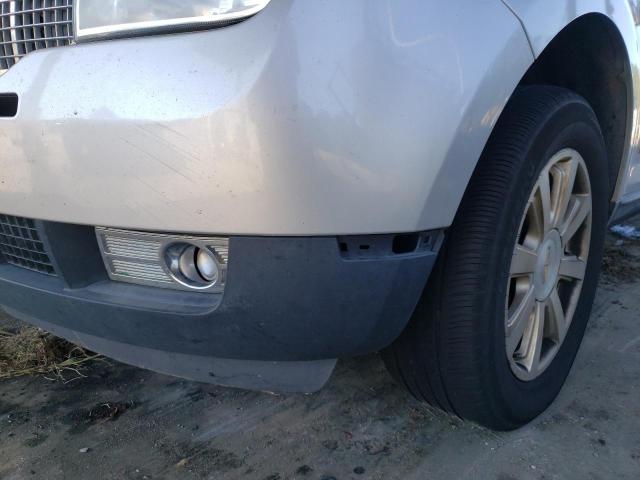 Photo 9 from auction – 2009 LINCOLN MKX with VIN 2LMDU68C79BJ05573