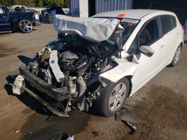Photo 2 from auction – 2017 KIA FORTE LX with VIN KNAFK5A80H5706015