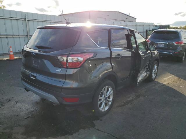 Photo 4 from auction – 2017 FORD ESCAPE SE with VIN 1FMCU9GD0HUA40271