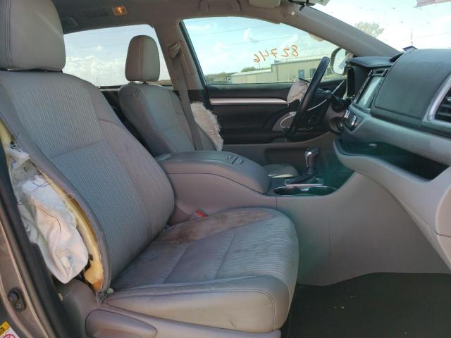 Photo 5 from auction – 2018 TOYOTA HIGHLANDER with VIN 5TDZZRFHXJS236863