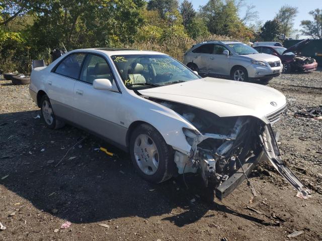 LEXUS ES 300 2000 with VIN JT8BF28G7Y5103692 - Photo from auction