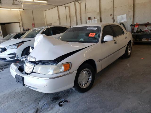Photo 2 from auction – 2000 LINCOLN TOWN CAR E with VIN 1LNHM81W0YY898262