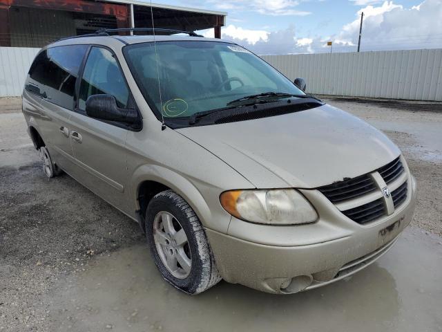 DODGE GRAND CARA 2005 with VIN 2D4GP44L85R172119 - Photo from auction
