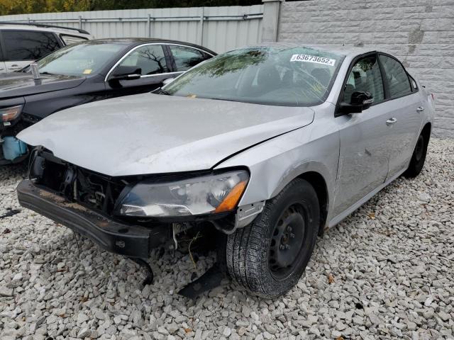 Photo 2 from auction – 2013 VOLKSWAGEN PASSAT S with VIN 1VWAP7A37DC000600
