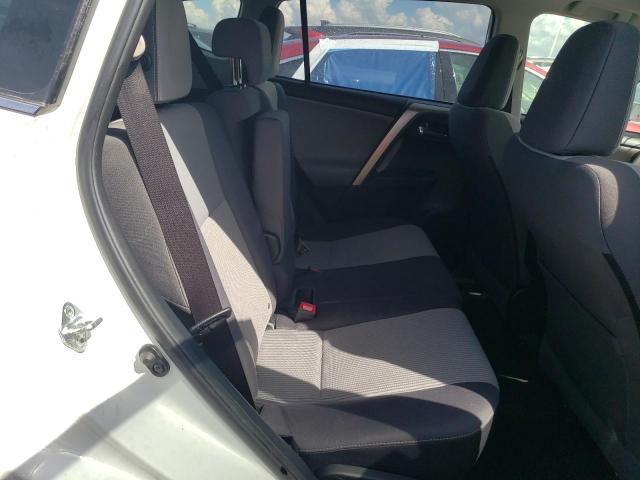 Photo 6 from auction – 2015 TOYOTA RAV4 XLE with VIN JTMRFREV8FJ028503