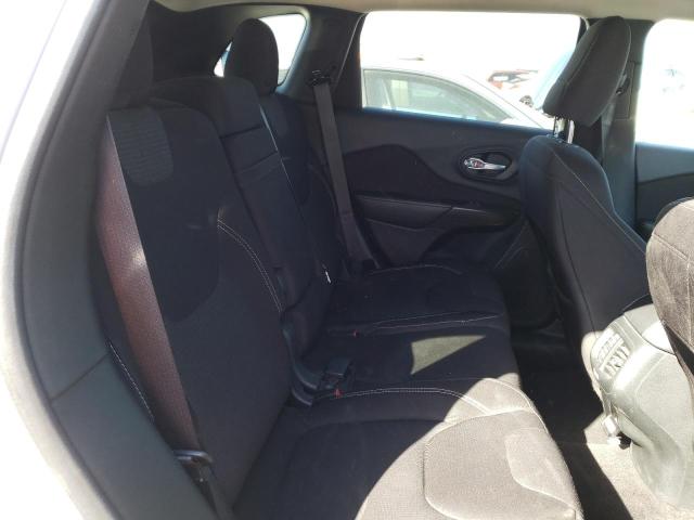 Photo 6 from auction – 2015 JEEP CHEROKEE L with VIN 1C4PJLCB0FW689456