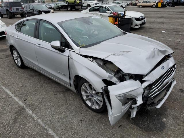 FORD FUSION SE 2019 with VIN 3FA6P0LU4KR271561 - Photo from auction