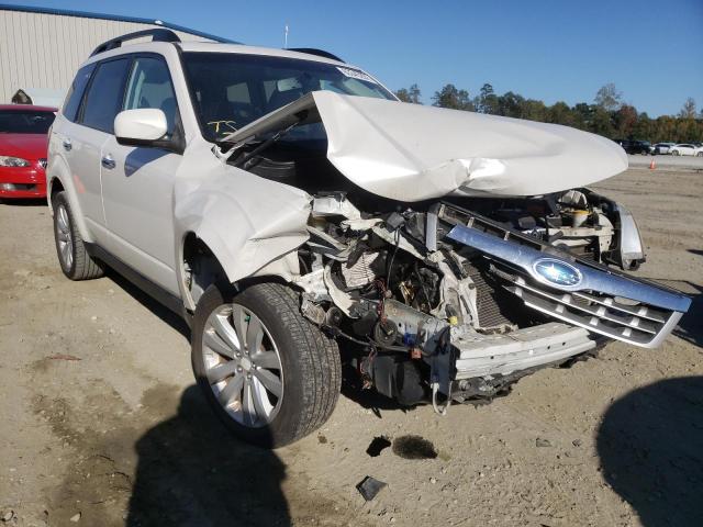 SUBARU FORESTER 2 2011 with VIN JF2SHBDC3BH745381 - Photo from auction
