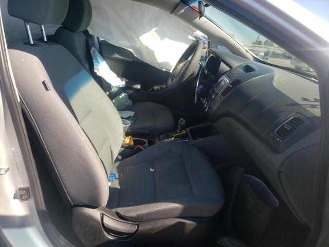 Photo 5 from auction – 2017 KIA FORTE LX with VIN 3KPFL4A77HE009396