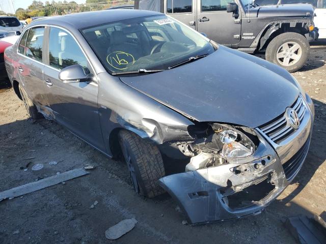 VOLKSWAGEN JETTA WOLF 2007 with VIN 3VWEF71K87M176151 - Photo from auction