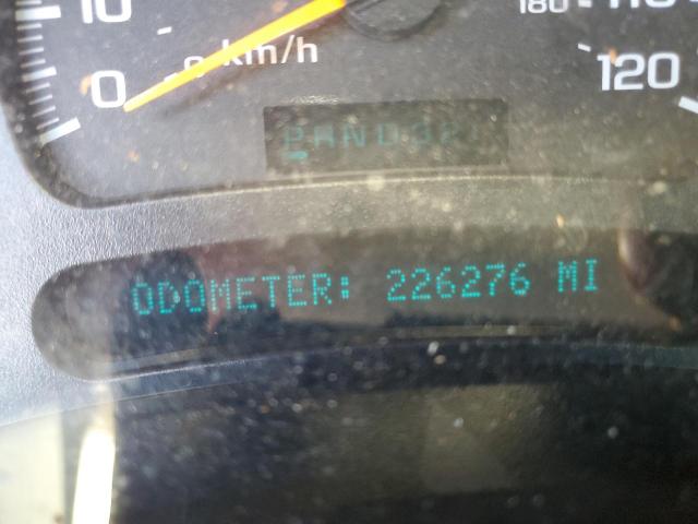 Photo 8 from auction – 2005 CHEVROLET SILVERADO with VIN 1GCHC232X5F959249