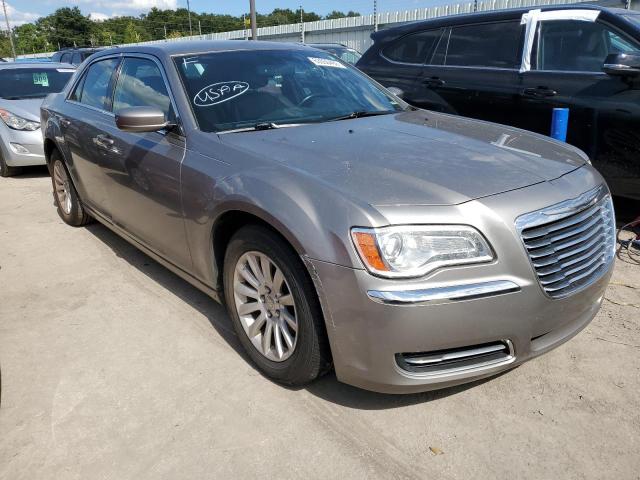 CHRYSLER 300 2014 with VIN 2C3CCAAGXEH157502 - Photo from auction
