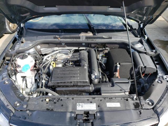 Photo 7 from auction – 2017 VOLKSWAGEN JETTA S with VIN 3VW2B7AJ2HM310918